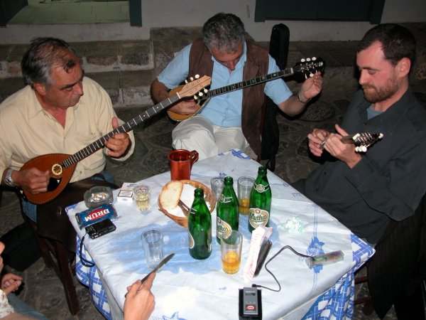 Nikos Politis, Tony Klein and Dave Murray, playing Rebetiko at Lulu's Taverna on Hydra.