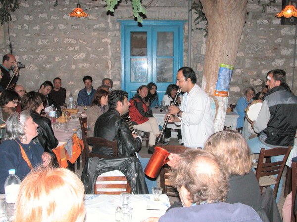 Albanian musicians at To Steki